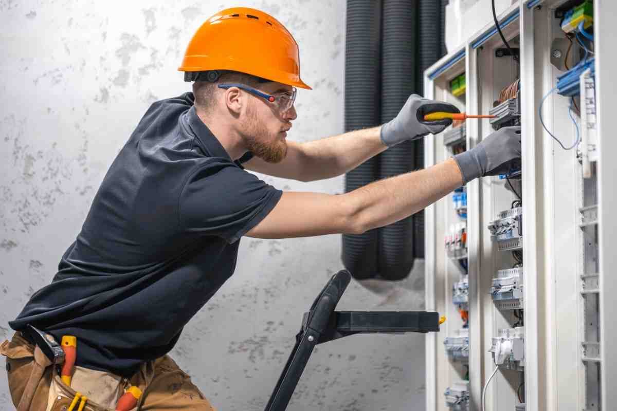 How Emergency Electricians Sydney Handle Faults Without Compromising Safety